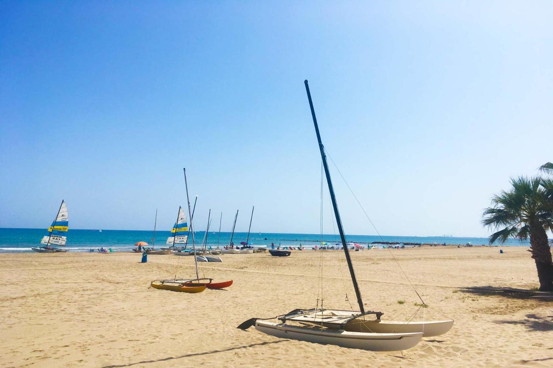 Hotel Ecoavenida Benicàssim Εξωτερικό φωτογραφία