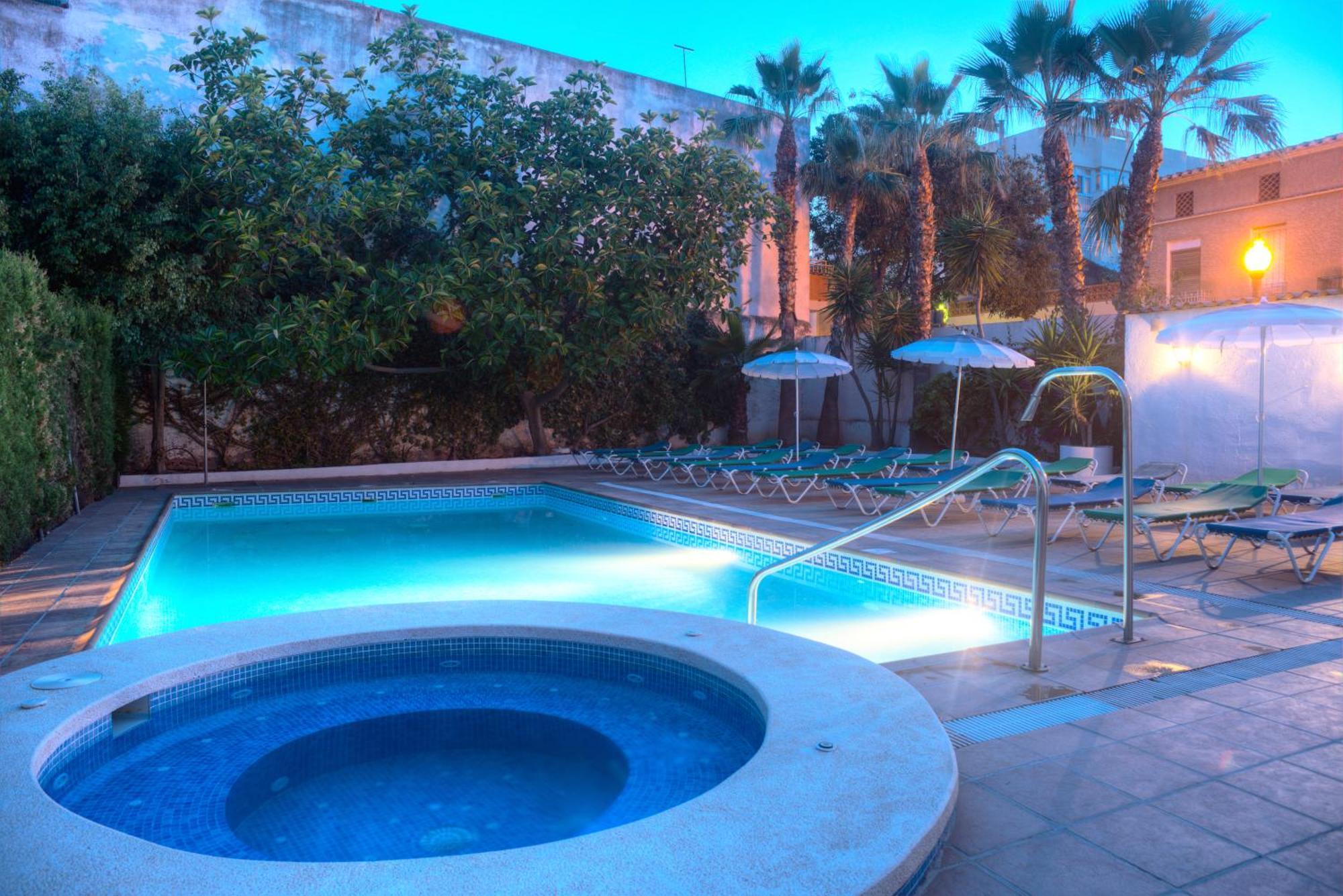 Hotel Ecoavenida Benicàssim Εξωτερικό φωτογραφία