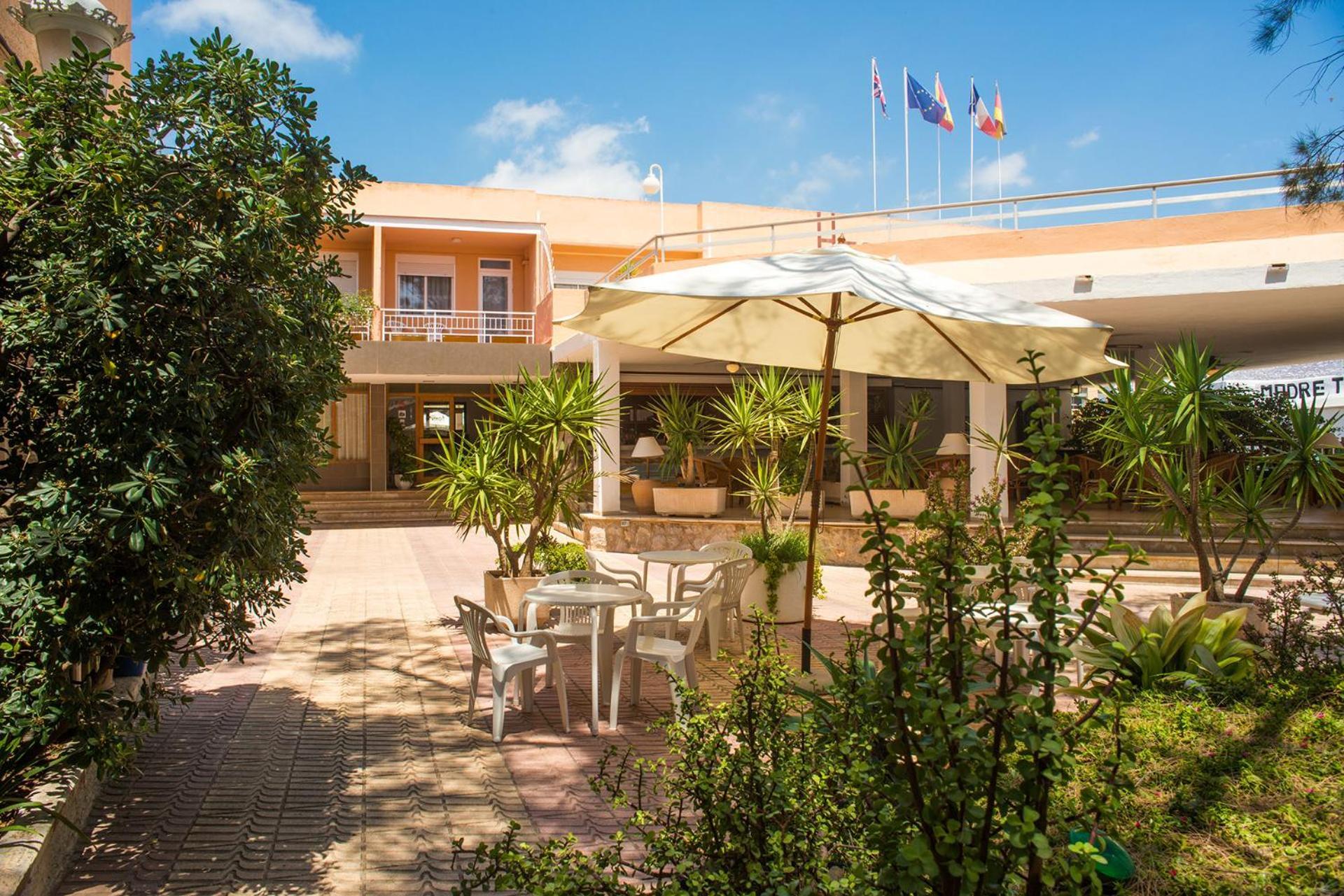 Hotel Ecoavenida Benicàssim Εξωτερικό φωτογραφία
